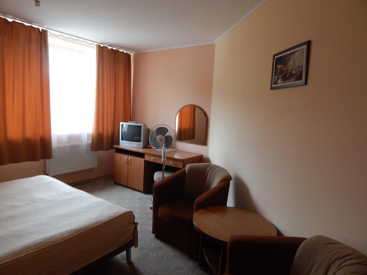 Karpaty Viking Motel Nizhneye Sinevidnoye Eksteriør billede