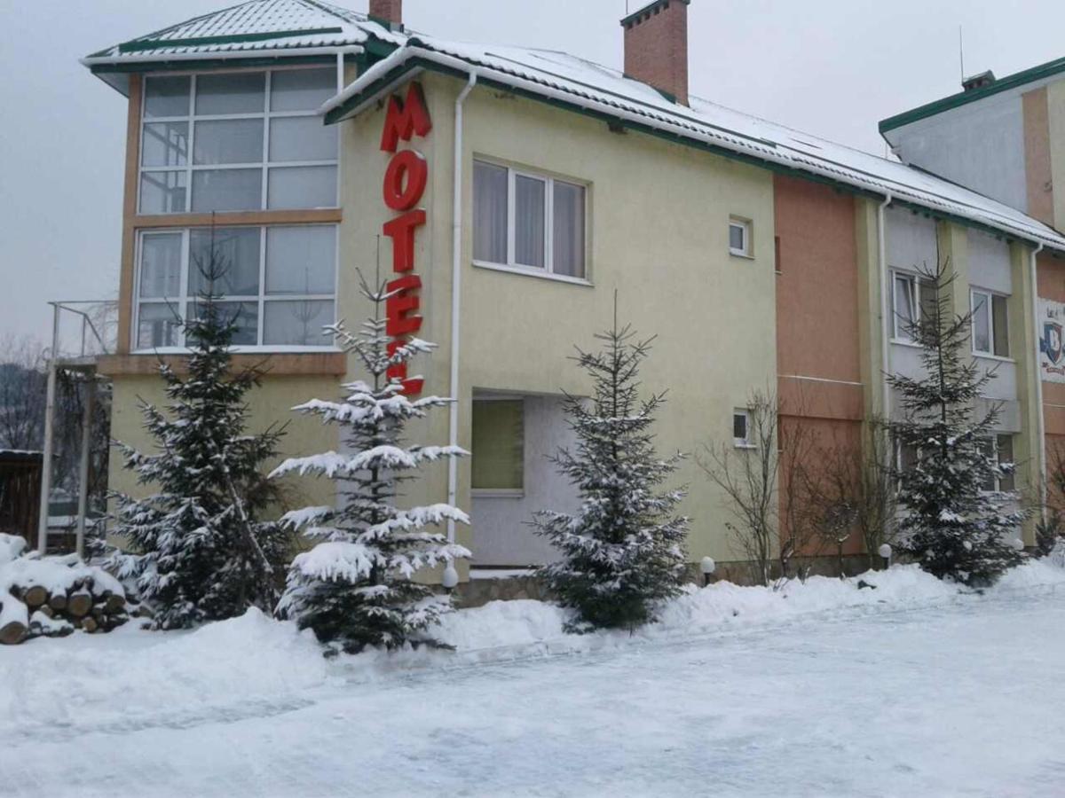 Karpaty Viking Motel Nizhneye Sinevidnoye Eksteriør billede